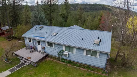 15307 W Autumn Ln, Nine Mile Falls, WA 99026