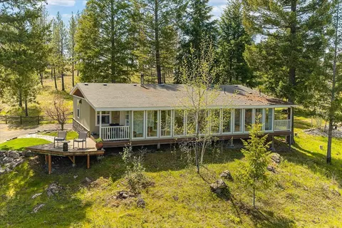 13312 E Nelson Rd, Elk, WA 99009