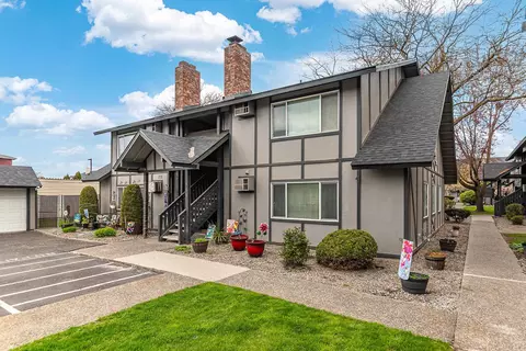 306 E Weile Ave UNIT 2, Spokane, WA 99208