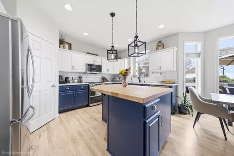 Kitchen - 17205 E Morningside Ln, Spokane Valley, WA 99016 photo 1 of 4