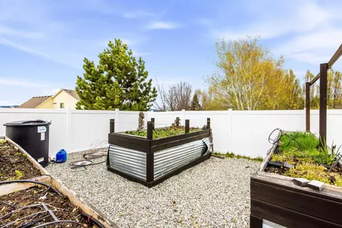 Exterior - 17205 E Morningside Ln, Spokane Valley, WA 99016 photo 11 of 11