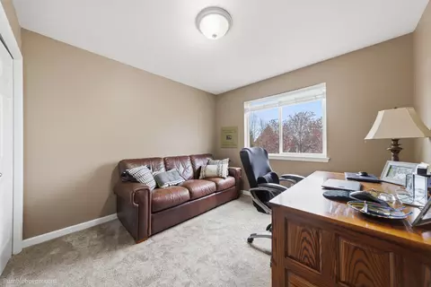 Bedroom - 17205 E Morningside Ln, Spokane Valley, WA 99016 photo 5 of 6