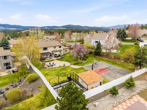 View/Area - 17205 E Morningside Ln, Spokane Valley, WA 99016 photo 2 of 2
