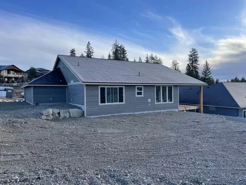 Exterior - 74 E Center Ln, Spokane, WA 99208 photo 3 of 3