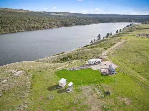 7295 Hwy 291 Hwy, Tumtum, WA 99034