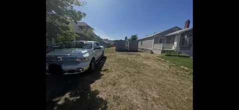 2619 W Sharp Ave, Spokane, WA 99201 photo 2
