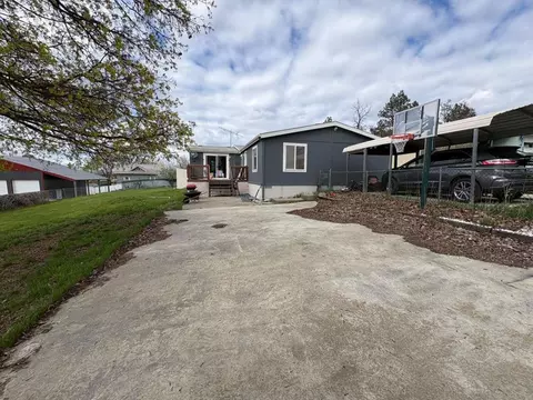 12916 W 2nd Ave, Cheney, WA 99004