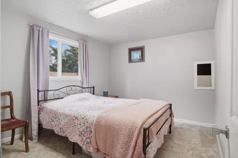 Bedroom - 4011 E 12th Ave, Spokane, WA 99202 photo 2 of 7
