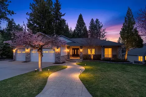 15117 East Ridge Ln, Veradale, WA 99037