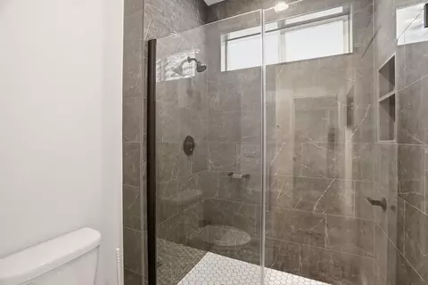 2121 E 33rd Ave, Spokane, WA 99203 photo 29