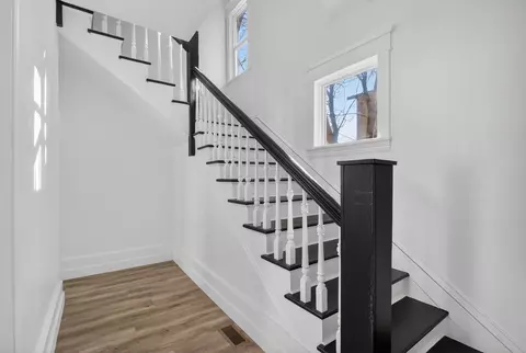 Entry Way - 2514 E 5th Ave, Spokane, WA 99202 photo 8 of 9