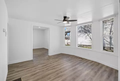 Living - 2514 E 5th Ave, Spokane, WA 99202 photo 4 of 5