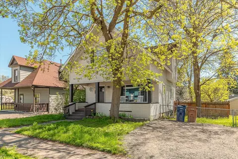 Exterior - 2724 E 4th Ave, Spokane, WA 99202 photo 7 of 14