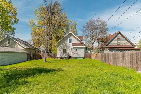 Exterior - 2724 E 4th Ave, Spokane, WA 99202 photo 11 of 14