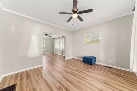 Living - 2724 E 4th Ave, Spokane, WA 99202 photo 1 of 5