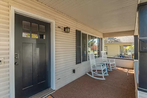 Exterior - 2724 E 4th Ave, Spokane, WA 99202 photo 8 of 14