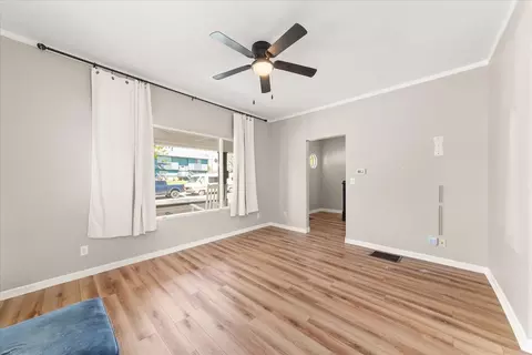 Living - 2724 E 4th Ave, Spokane, WA 99202 photo 2 of 5