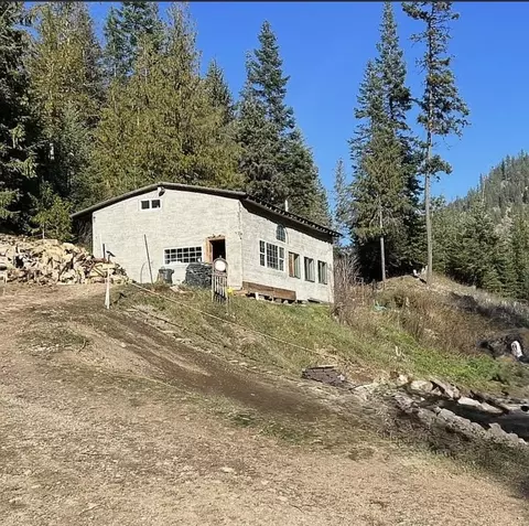 4851 Best Chance Rd, Usk, WA 99180