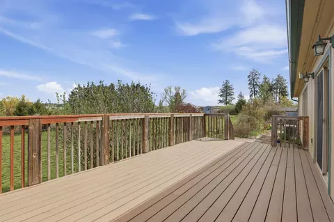 Exterior - 17543 S Smythe Rd, Spokane, WA 99224 photo 4 of 14