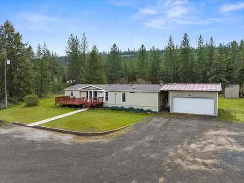 27711 W Long Lake Rd, Ford, WA 99013