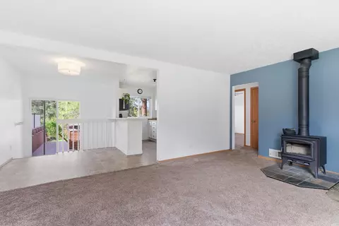 Living - 3711 E 12th Ave, Spokane, WA 99202 photo 2 of 3