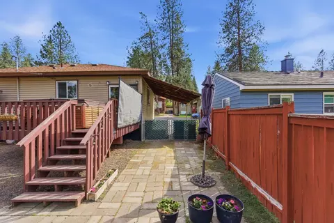 Exterior - 3711 E 12th Ave, Spokane, WA 99202 photo 5 of 6