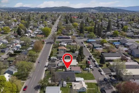 View/Area - 820 E Rowan Ave, Spokane, WA 99207 photo 6 of 10