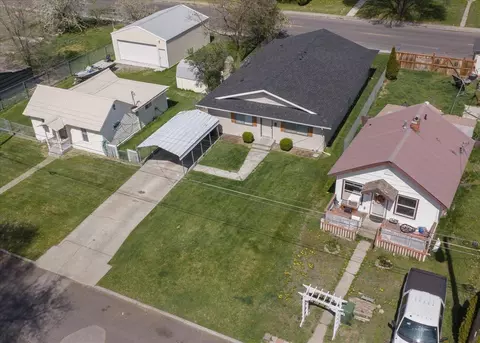 View/Area - 820 E Rowan Ave, Spokane, WA 99207 photo 1 of 10