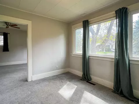 Living - 2227 E 7th Ave, Spokane, WA 99202 photo 4 of 4