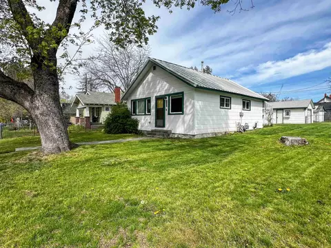 Exterior - 2227 E 7th Ave, Spokane, WA 99202 photo 12 of 12