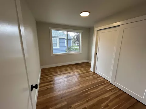 Bedroom - 1028 E 40th Ave, Spokane, WA 99203 photo 5 of 9
