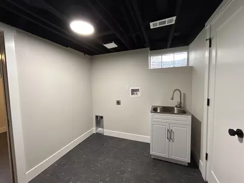 Other - 1028 E 40th Ave, Spokane, WA 99203 photo 7 of 10