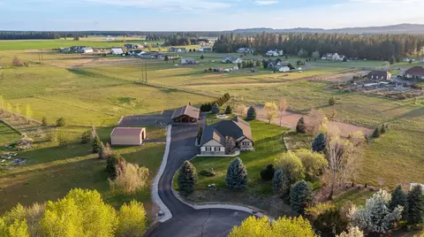 1709 W Cinnibar Ln, Spokane, WA 99224