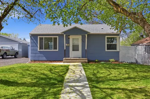 5729 N Lindeke St, Spokane, WA 99205
