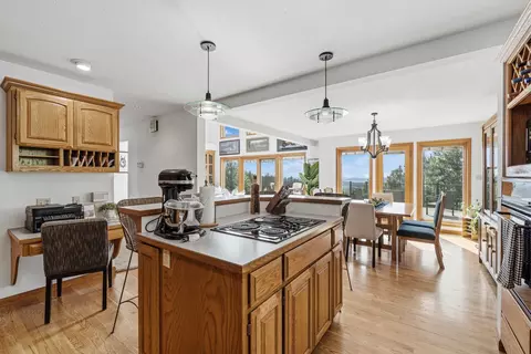 Kitchen - 17607 E Judkins Rd, Spokane, WA 99217 photo 1 of 3