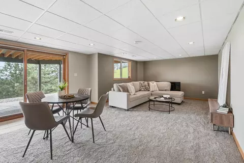 Living - 17607 E Judkins Rd, Spokane, WA 99217 photo 2 of 2