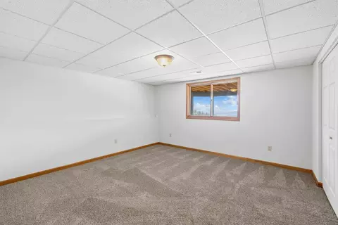 Bedroom - 17607 E Judkins Rd, Spokane, WA 99217 photo 3 of 3