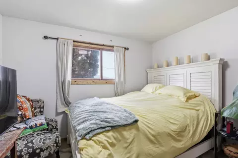Bedroom - 10720 E 10722 E Springfield Ave, Spokane Valley, WA 99206 photo 2 of 6