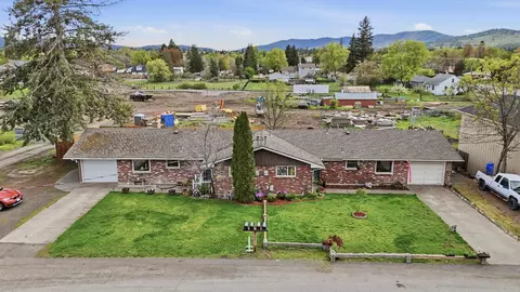 View/Area - 10720 E 10722 E Springfield Ave, Spokane Valley, WA 99206 photo 1 of 6