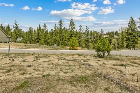 5103 Scenic Ln, Spokane, WA 99212