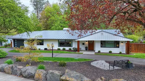 1719 S Rockwood Blvd, Spokane, WA 99203