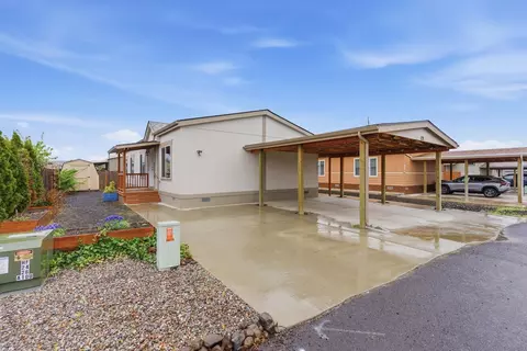 10510 W Richland Rd # 129, Cheney, WA 99004
