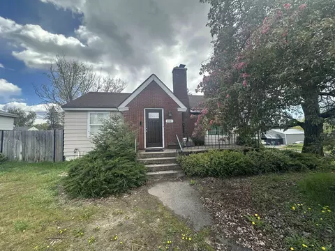 2821 W Longfellow Ave, Spokane, WA 99205
