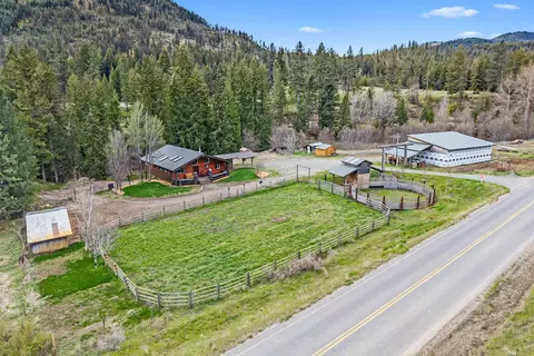 2291 Marble Valley Basin Rd, Colville, WA 99114