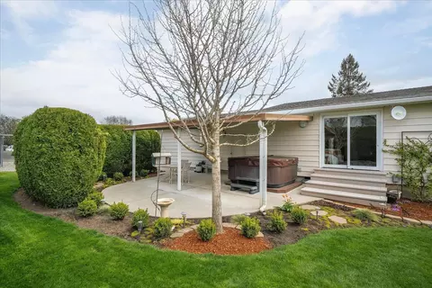 Exterior - 235 N Spangle Ave, Spangle, WA 99031 photo 7 of 13