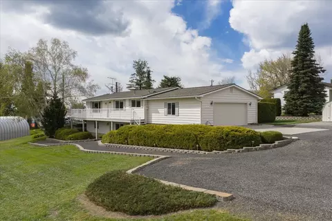 Exterior - 235 N Spangle Ave, Spangle, WA 99031 photo 4 of 13