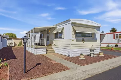 1211 E Lyons Ave # 125, Spokane, WA 99207