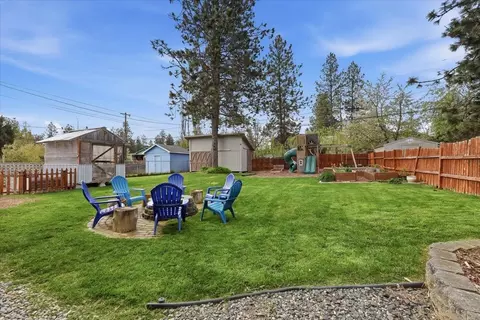Exterior - 4134 E 33rd Ave, Spokane, WA 99223 photo 4 of 5