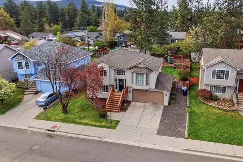 View/Area - 4134 E 33rd Ave, Spokane, WA 99223 photo 1 of 9