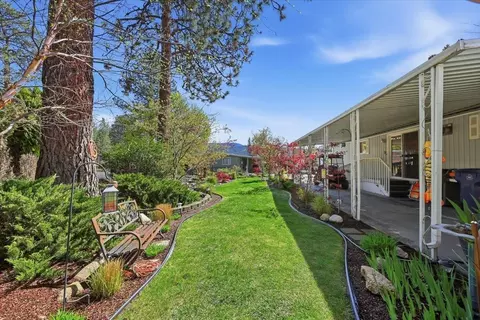 208 S Neyland Rd #1, Liberty Lake, WA 99019